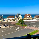 Pleine Vue A 50m De La
